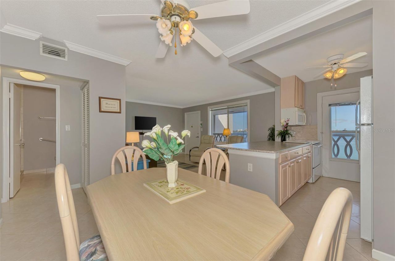 763 John Ringling Boulevard , Unit 34, Sarasota, FL 34236 Photo