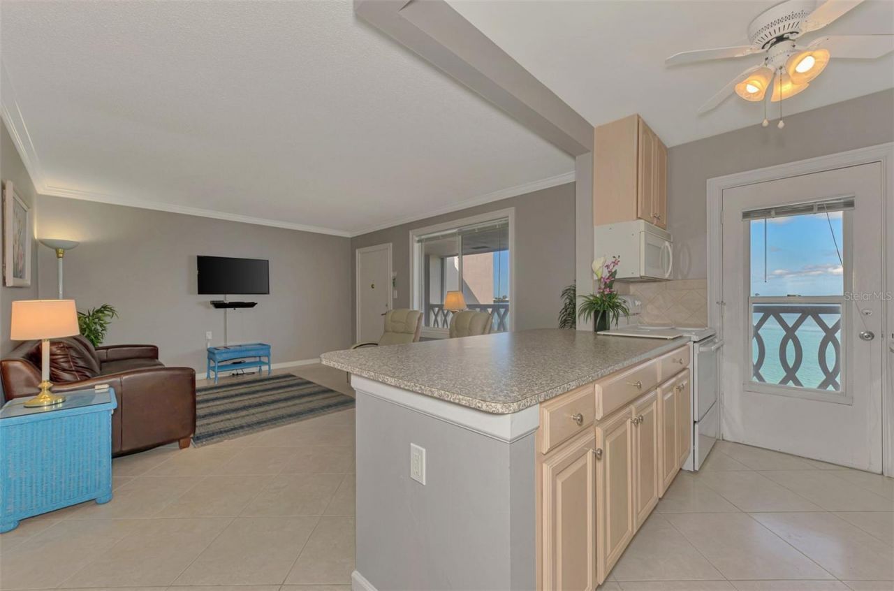 763 John Ringling Boulevard , Unit 34, Sarasota, FL 34236 Photo