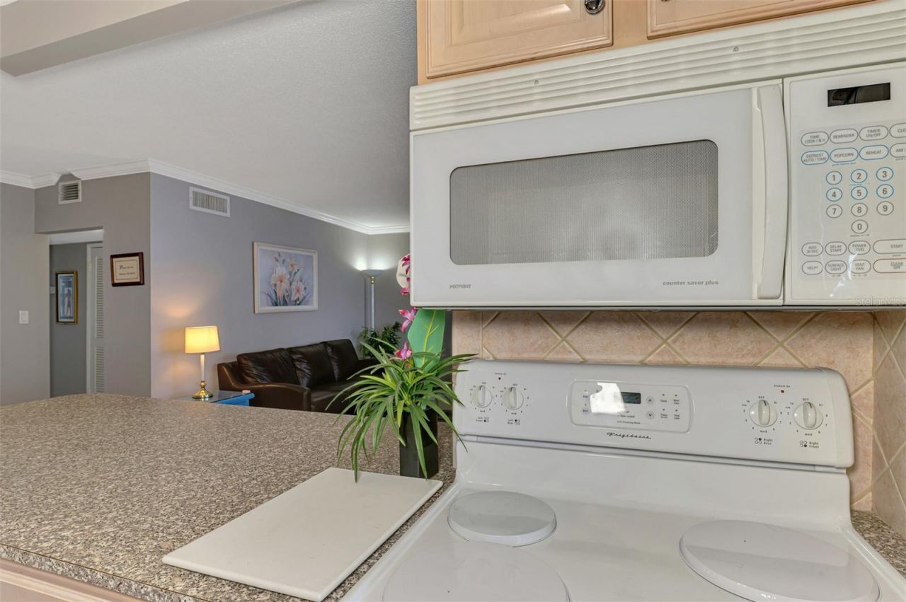 763 John Ringling Boulevard , Unit 34, Sarasota, FL 34236 Photo