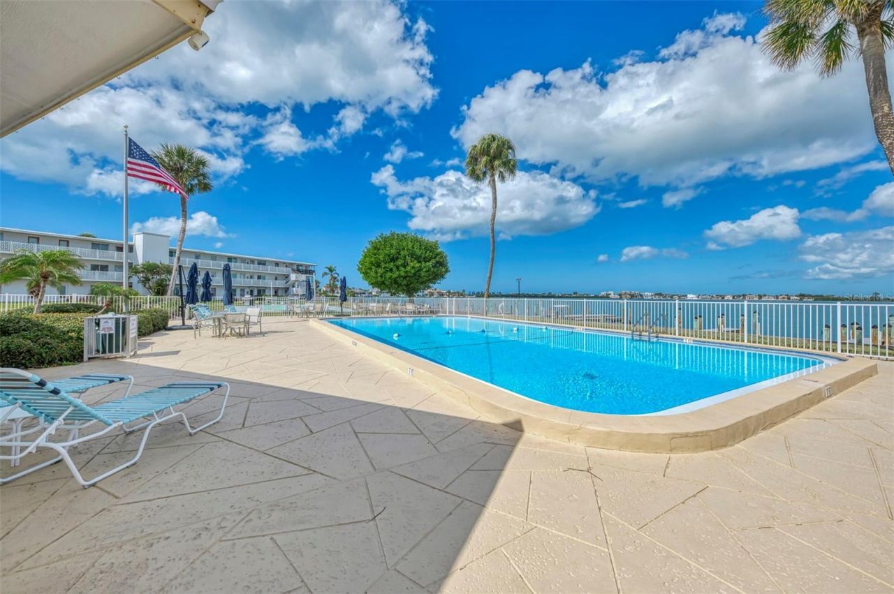763 John Ringling Boulevard , Unit 34, Sarasota, FL 34236 Photo