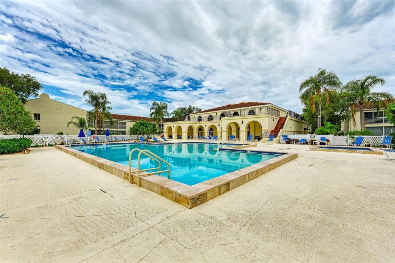 6101 34th Street W, Unit 11G, Bradenton, FL 34210 Photo