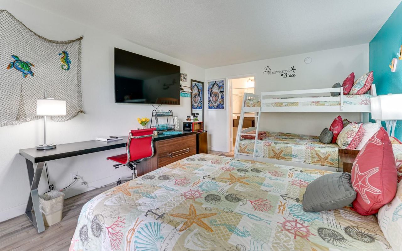 7150 N Tamiami Trail , Unit S-612, Sarasota, FL 34243 Photo