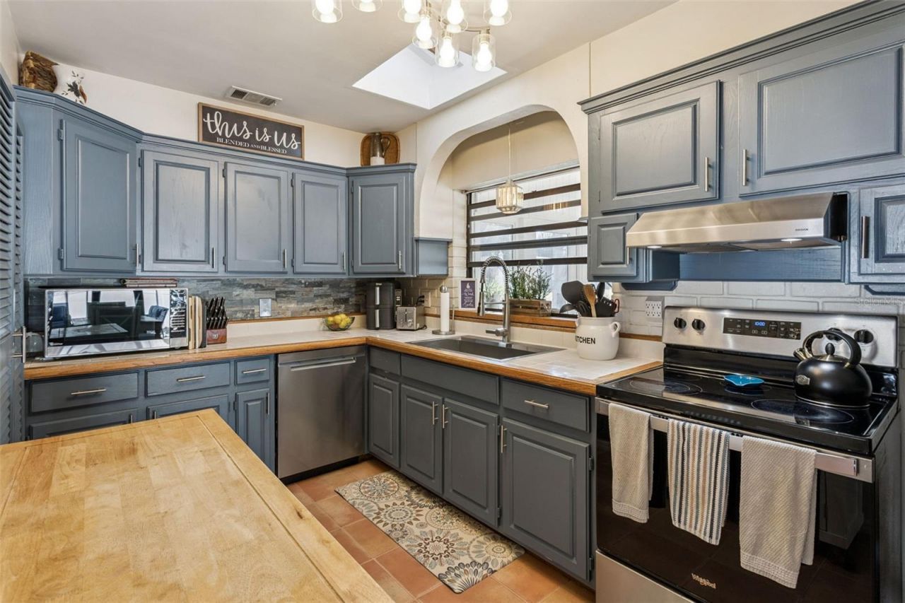 790 S Lake Sybelia Drive, Maitland, FL 32751 Photo