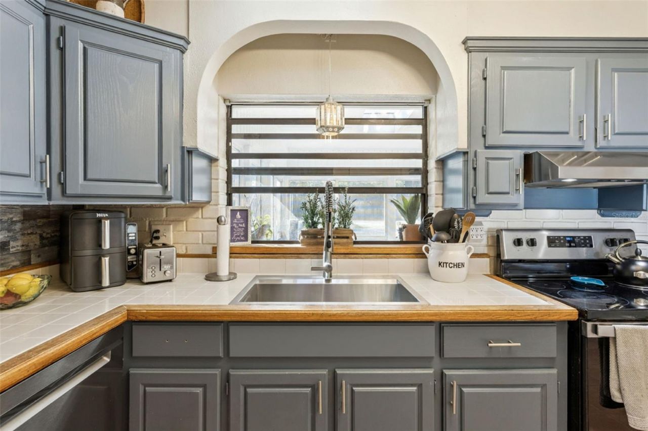 790 S Lake Sybelia Drive, Maitland, FL 32751 Photo