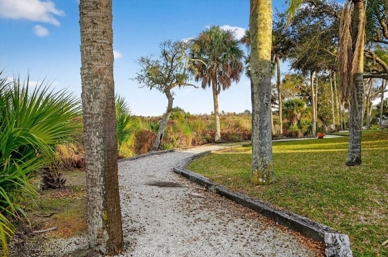 747 Navigators Way , Edgewater, FL 32141 Photo