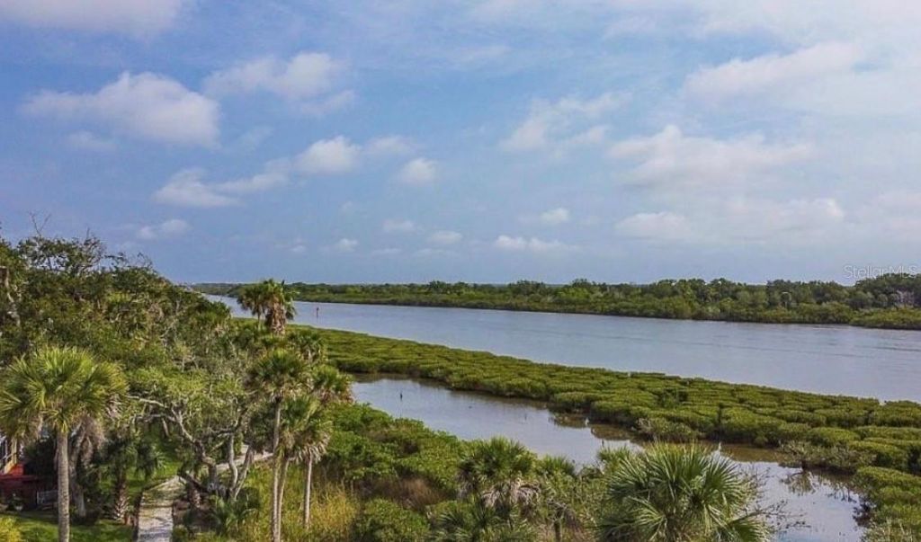 747 Navigators Way , Edgewater, FL 32141 Photo