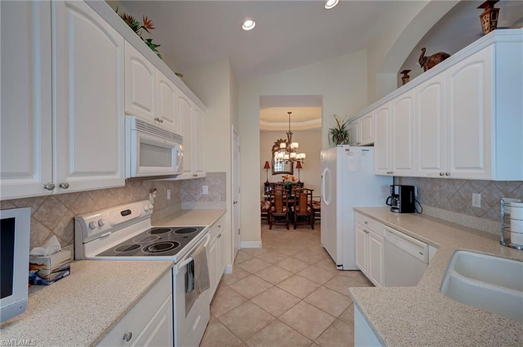 16237 Coco Hammock Way, Unit 202, Fort Myers, FL 33908 Photo