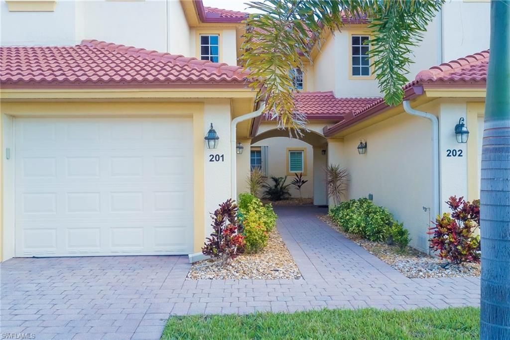 16237 Coco Hammock Way, Unit 202, Fort Myers, FL 33908 Photo