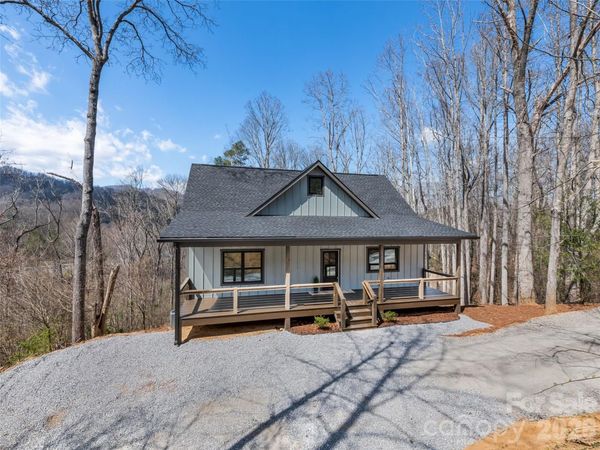 288 Ironwood Drive, Clyde, NC 28721