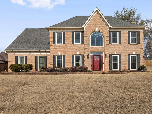 9054 CHIMNEYROCK BLVD, Memphis, TN 38016