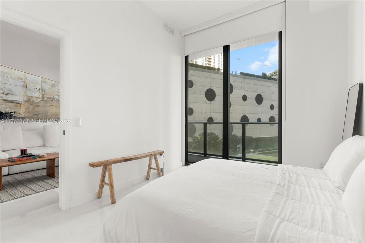 501 NE 31st St , Unit 203, Miami, FL 33137 Photo