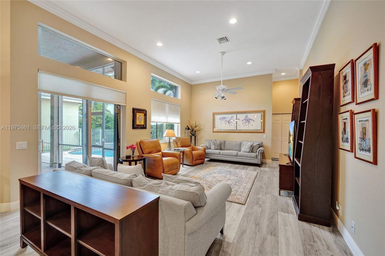 2458 Greenbrier Ct , Weston, FL 33327 Photo