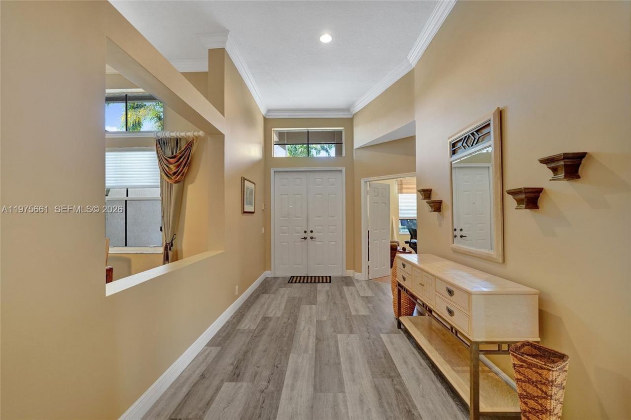 2458 Greenbrier Ct , Weston, FL 33327 Photo