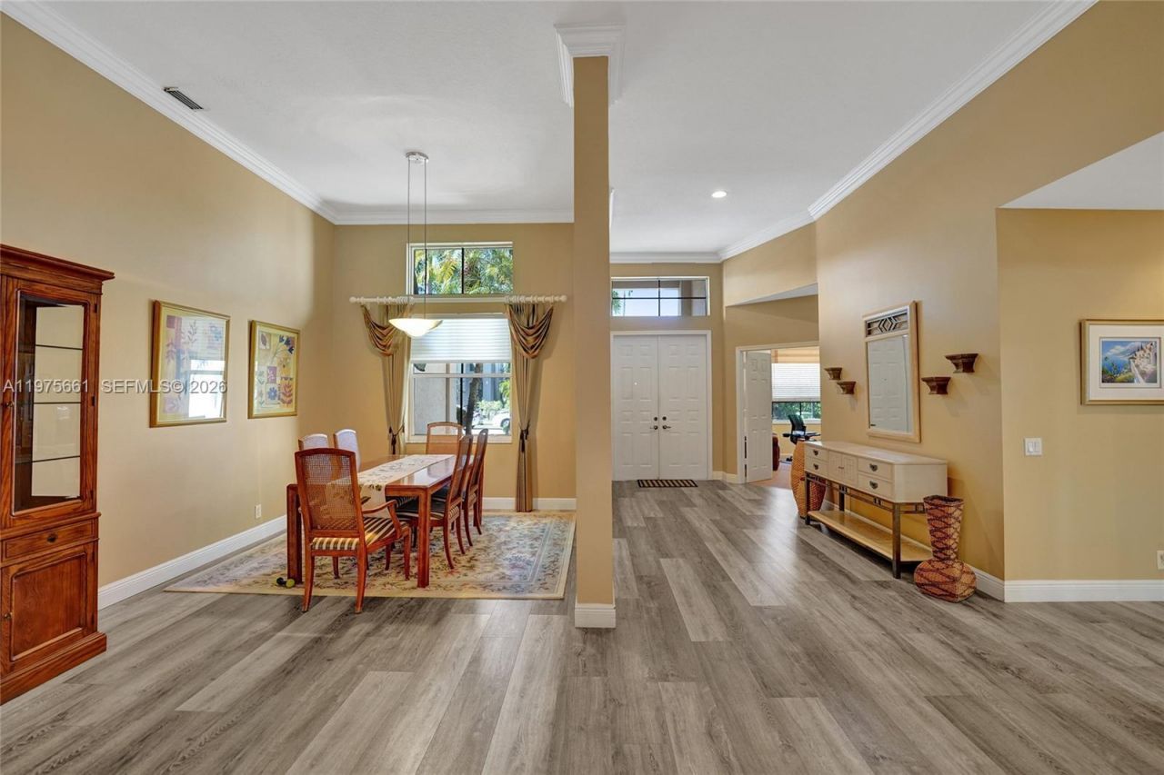 2458 Greenbrier Ct , Weston, FL 33327 Photo