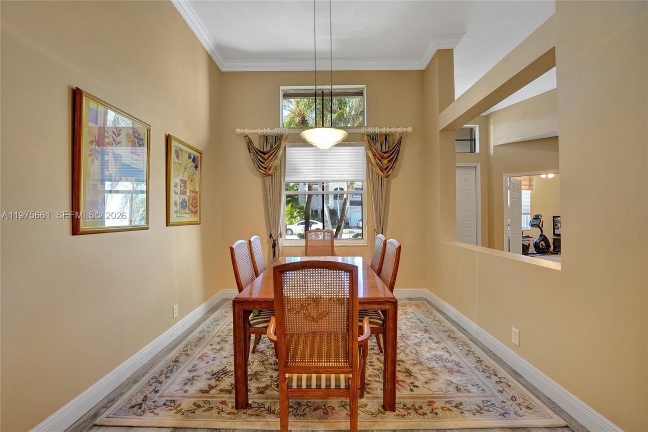 2458 Greenbrier Ct , Weston, FL 33327 Photo