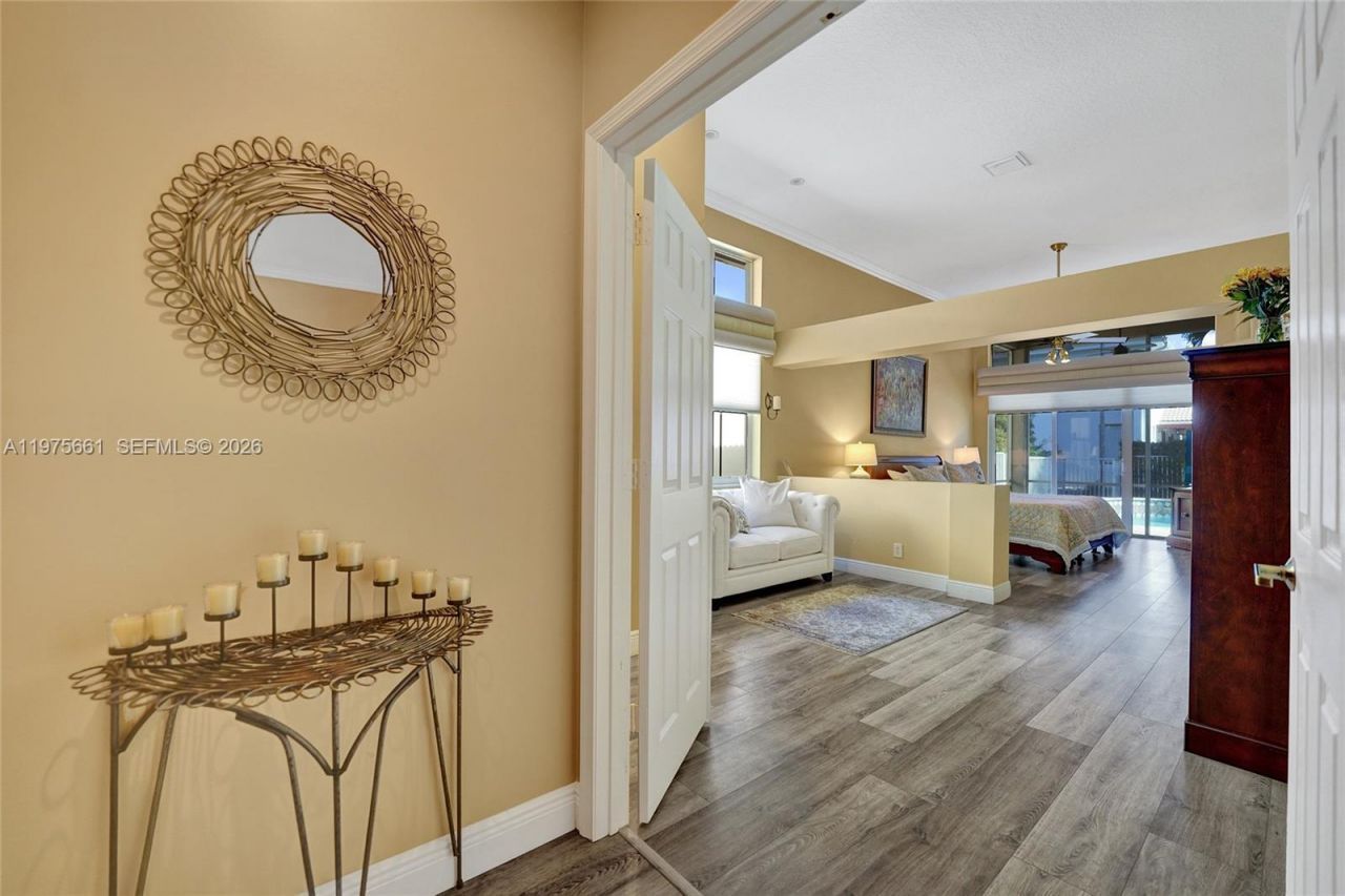 2458 Greenbrier Ct , Weston, FL 33327 Photo