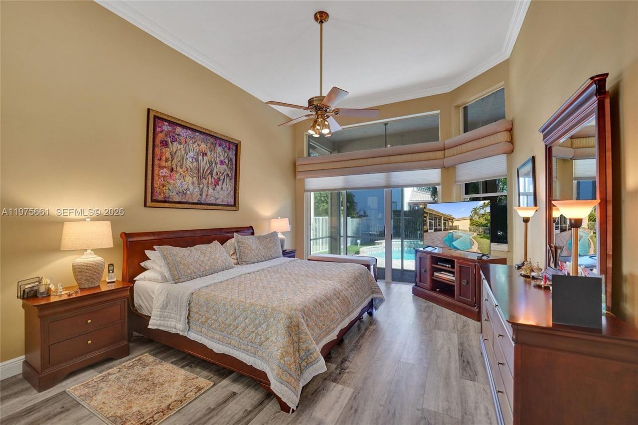 2458 Greenbrier Ct , Weston, FL 33327 Photo