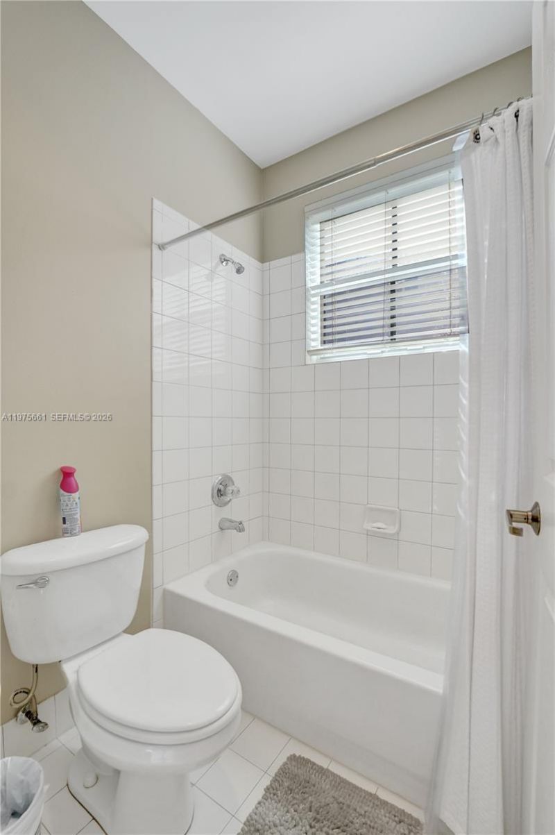 2458 Greenbrier Ct , Weston, FL 33327 Photo