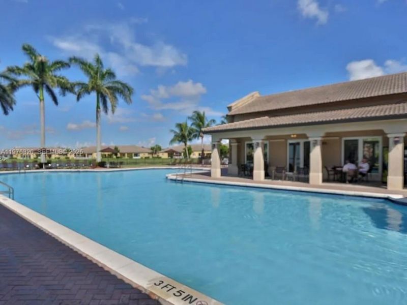 2048 NE 35th Ave, Homestead, FL 33033 Photo