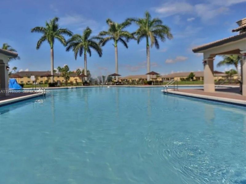 2048 NE 35th Ave, Homestead, FL 33033 Photo