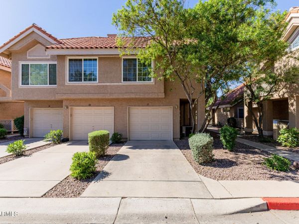 1633 E LAKESIDE Drive, Unit 27, Gilbert, AZ 85234