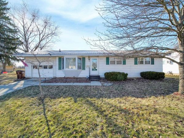 107 Renfrew , Adrian, MI 49221