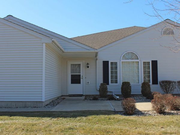 1003 Carriage , Tecumseh, MI 49286