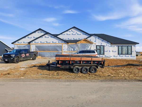 1636 Fissure Trail, Columbus, WI 53925