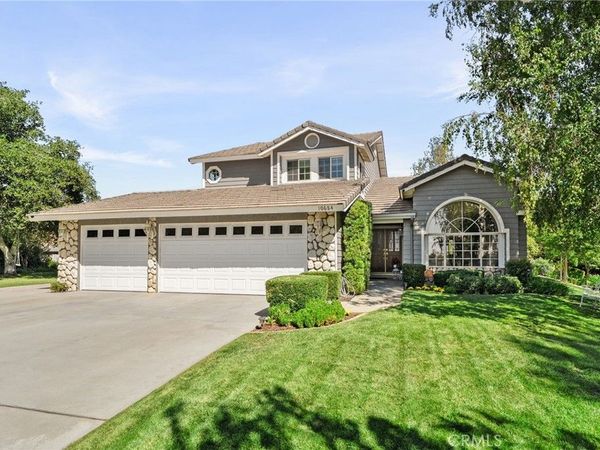 10684 Lakeview Road, Yucaipa, CA 92399