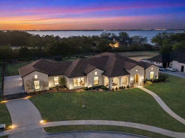 117 Ambrosia Lane, Heath, TX 75032