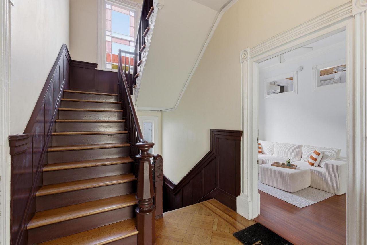 33 Pitt Street Photo 13