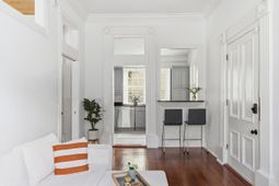 33 Pitt Street photo 4