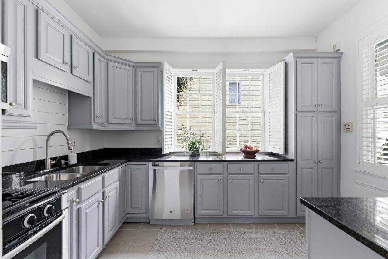 33 Pitt Street Photo 6