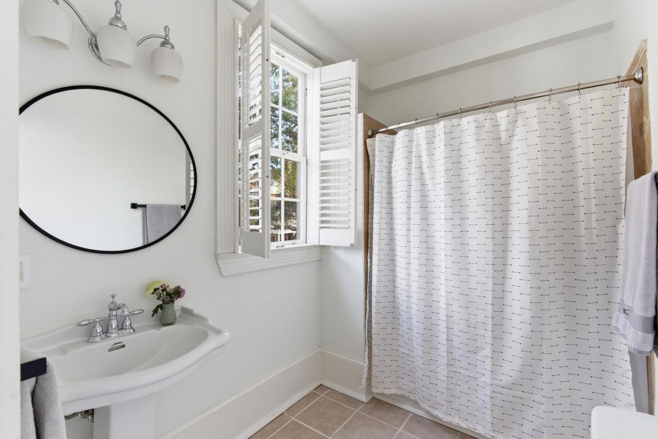 33 Pitt Street Photo 9