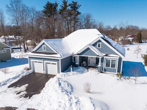 8 Thistle Way, Exeter, NH 03833