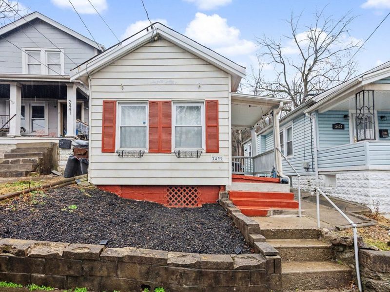 2439 Warren Street, Covington, KY 41014 Photo 2