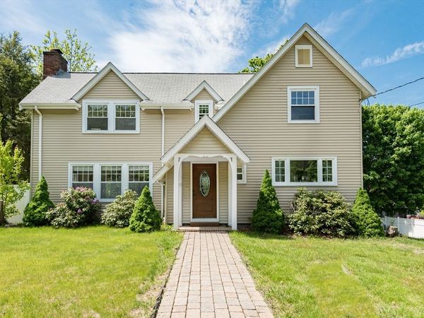 136 N Main St, Sharon, MA 02067