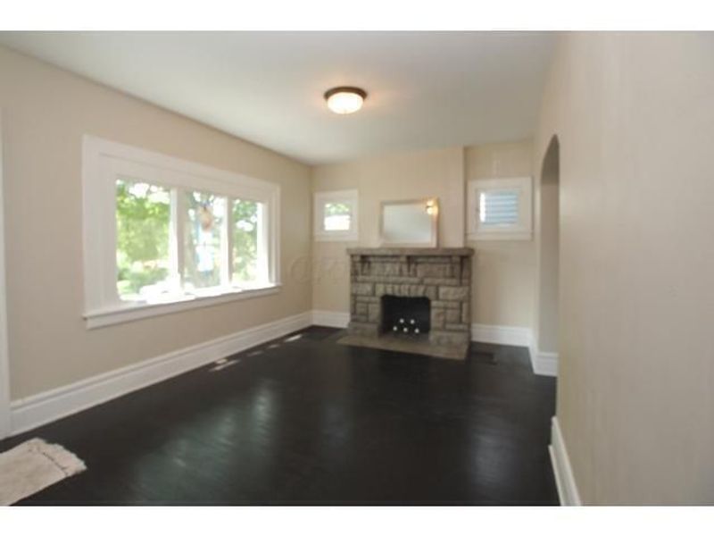 170 E Patterson Avenue , Columbus, OH 43202 Photo 3