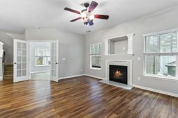 7492 Northgate Drive photo 4