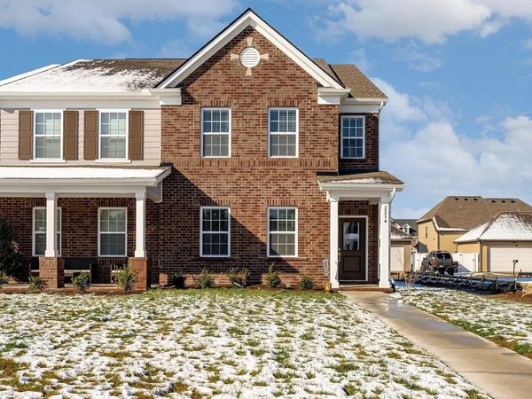 2214 Hospitality Ln , Murfreesboro, TN 37128