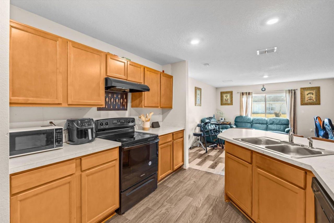 361 NW La Playa Street, Port Saint Lucie, FL 34983 Photo