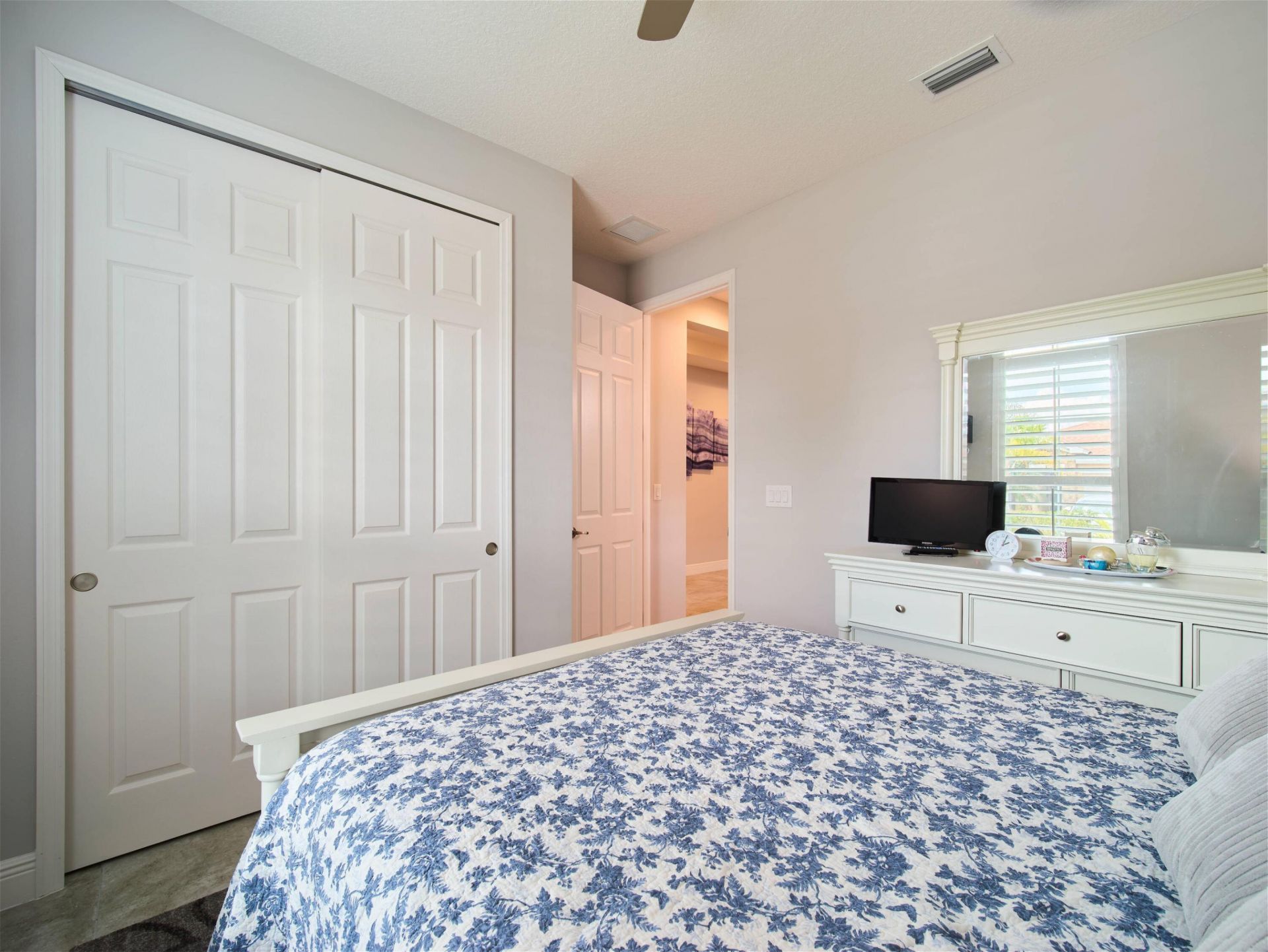 10095 SW Oak Tree Circle, Port Saint Lucie, FL 34987 Photo