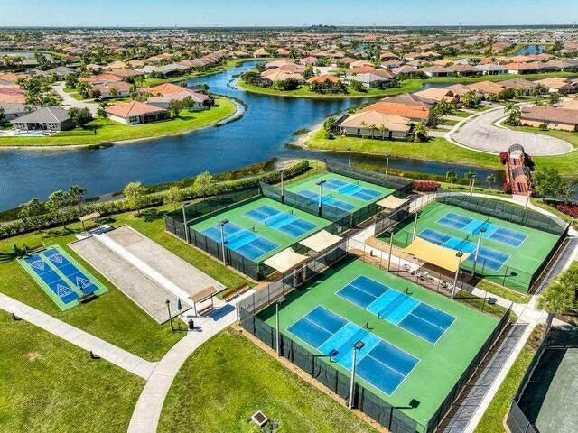 10095 SW Oak Tree Circle, Port Saint Lucie, FL 34987 Photo