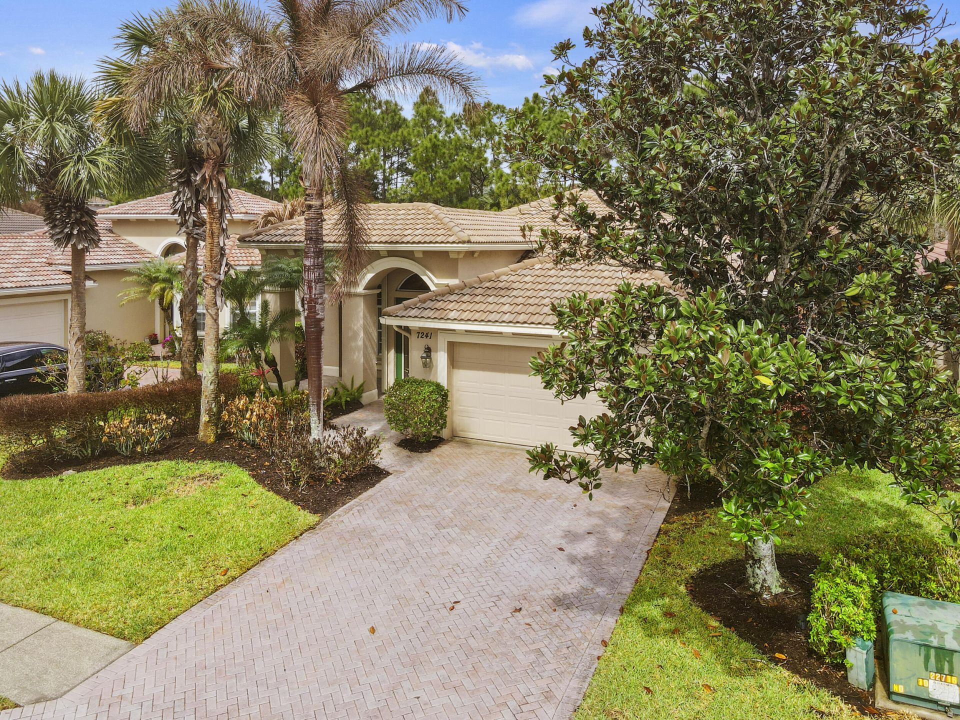 7241 Maidstone Drive, Port Saint Lucie, FL 34986 Photo