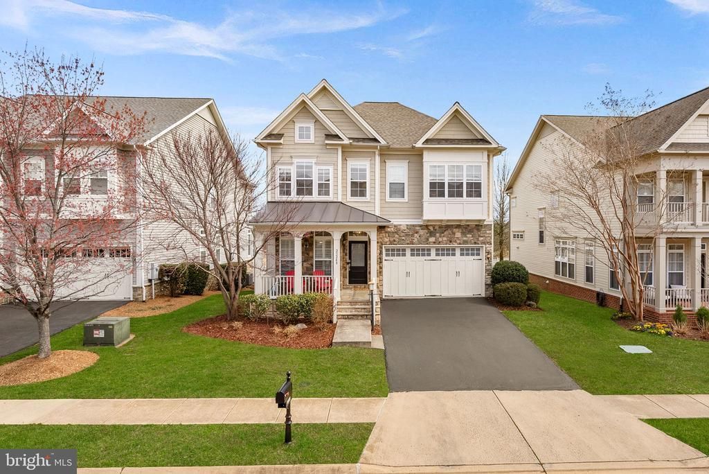 23248 Hickox Drive, Brambleton, VA 20148 Main Photo