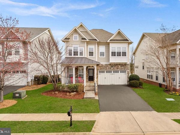 23248 HICKOX DRIVE, BRAMBLETON, VA 20148