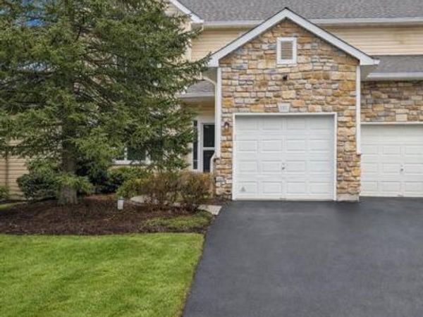 191 CANTERBURY LANE , BLUE BELL, PA 19422