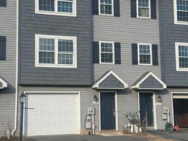 745 KENTWELL DRIVE, YORK, PA 17406