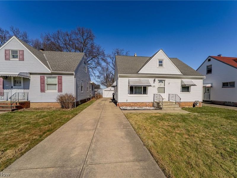 2606 Russell Avenue, Parma, OH 44134 Photo 2