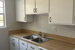 1613 Ashford Lane photo 4